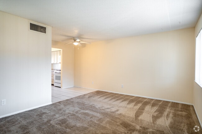 1BR, 1BA - 700SF - Living Room - Midway Court Apartments