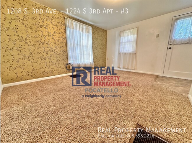 Building Photo - 2 Bed 1 Bath apartment - Near ISU