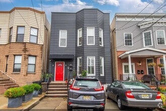 Building Photo - 126 Highpoint Ave