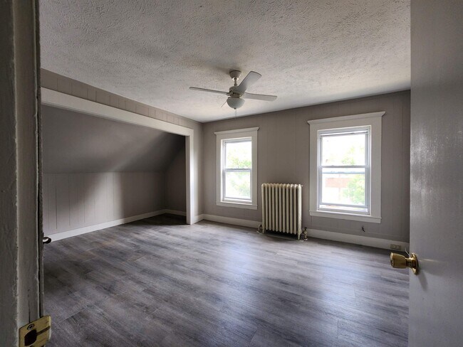 Foto del edificio - 96 Prospect St