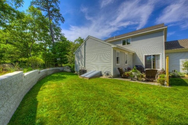 Foto del edificio - 9 Aspen Rd