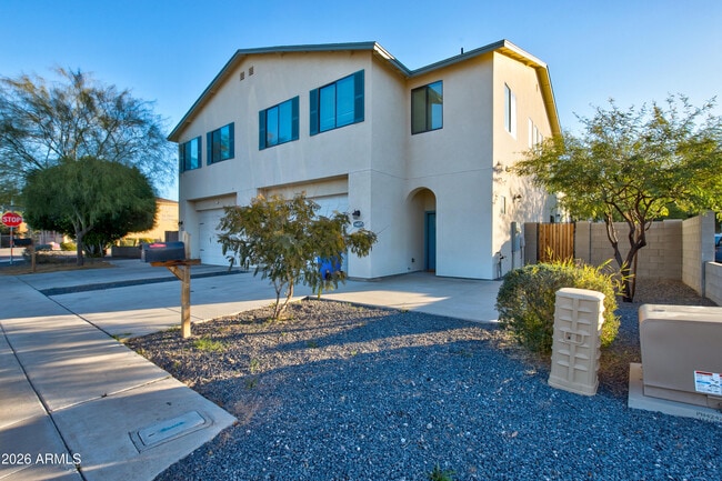 Foto del edificio - 16075 N 30th St