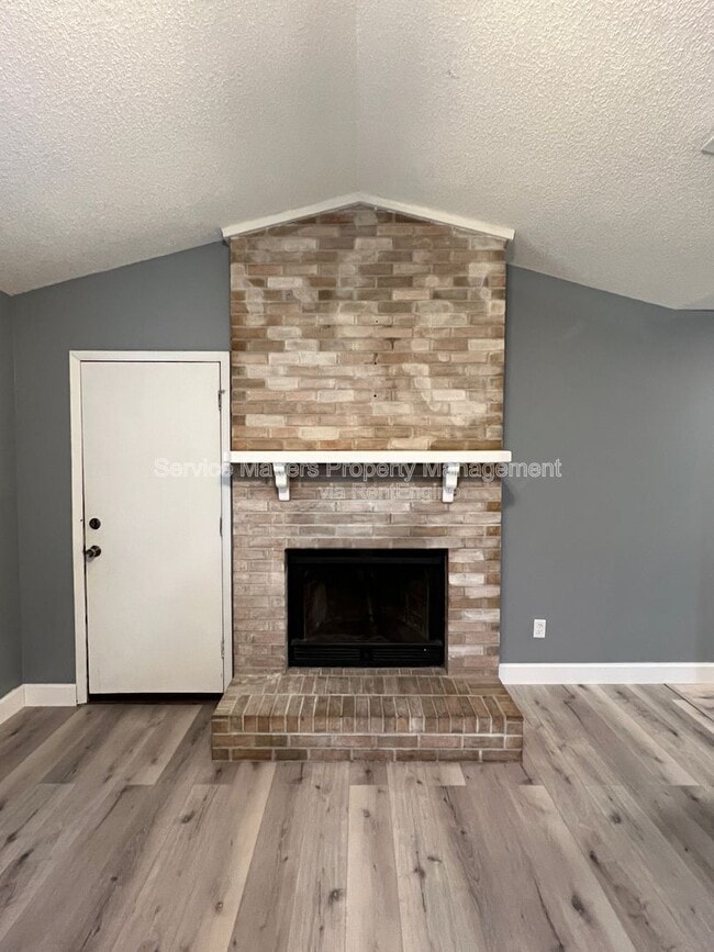 Building Photo - 7777 Needlerush Dr