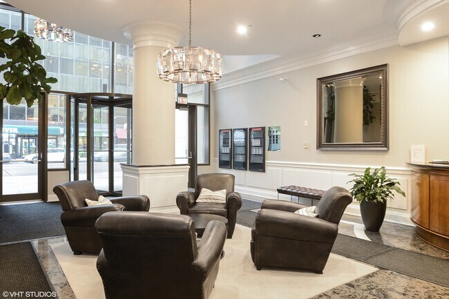 Foto del edificio - 630 N State St