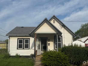 Building Photo - 409 Tay St