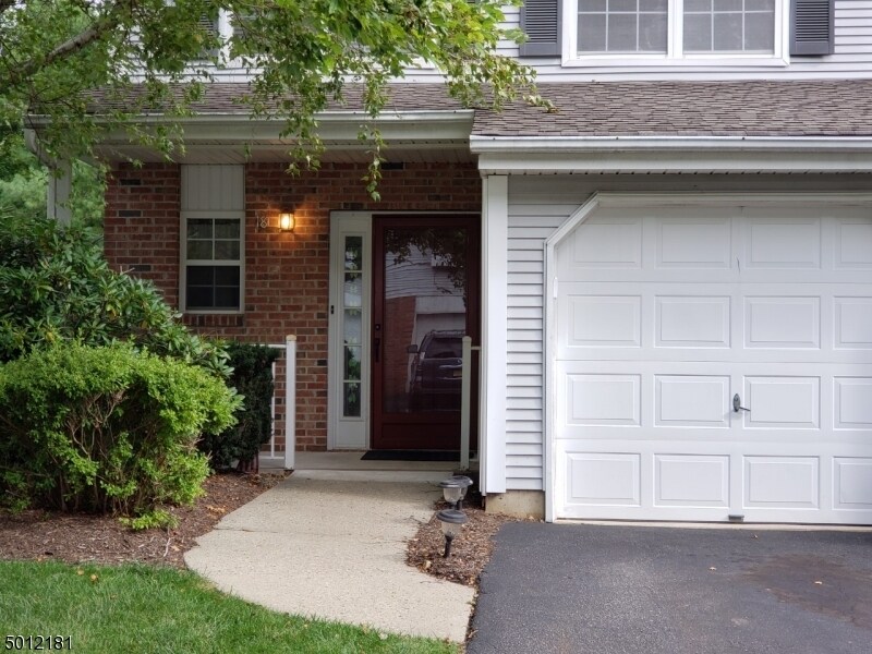 18 Primrose Ln, Mount Arlington, NJ 07856 Townhome Rentals in Mount Arlington NJ