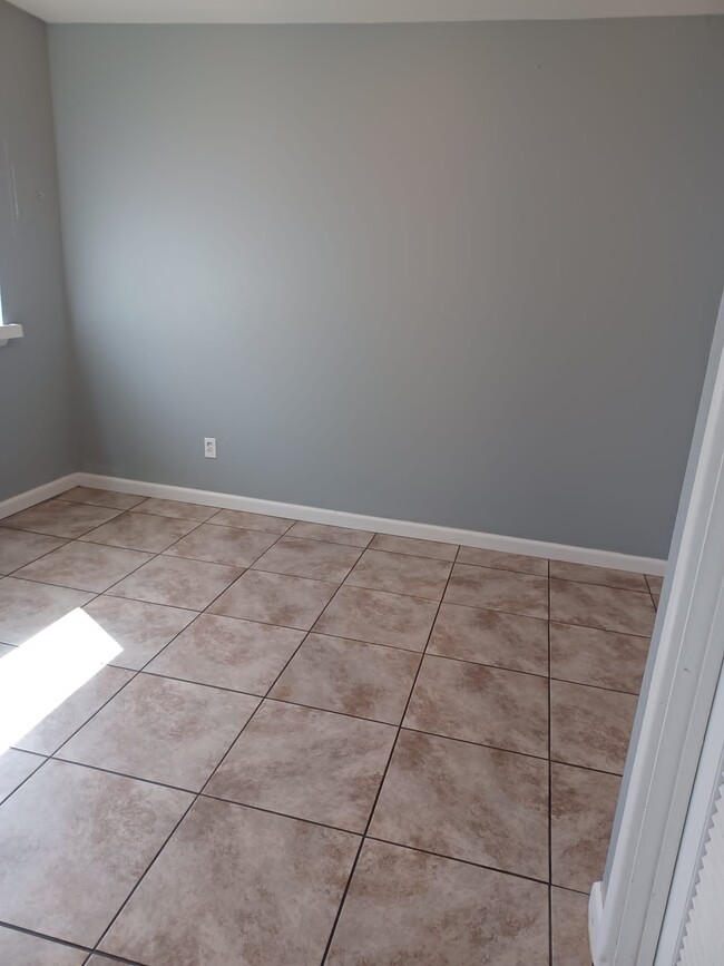 2520 Telegraph Rd, Lemay, MO 63125 Apartments in Lemay, MO