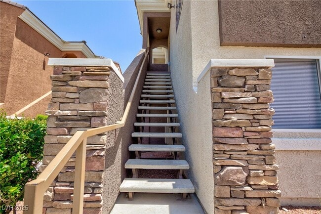 Building Photo - 9303 Gilcrease Ave