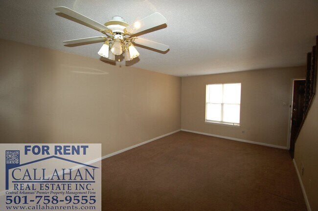 Foto del edificio - 8204 Woodview Dr E