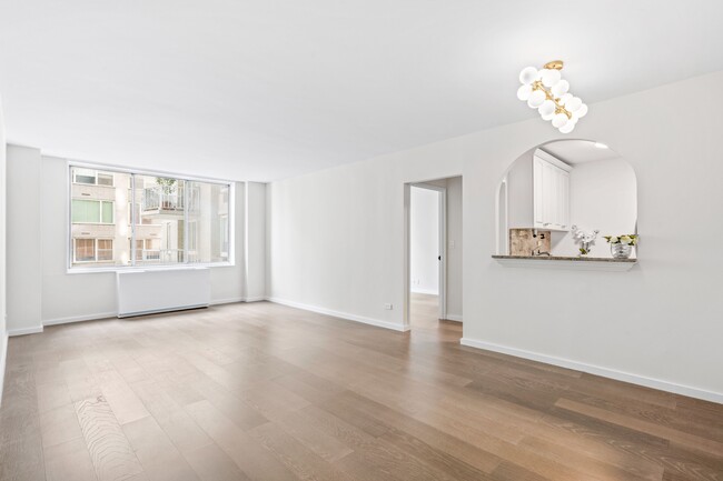 Foto del edificio - 220 E 65th St