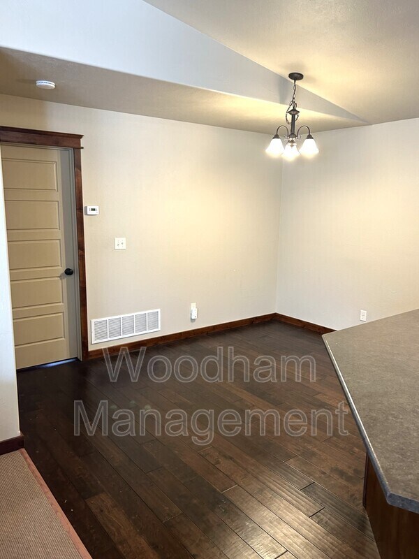 Foto del edificio - 103 Covey Ct