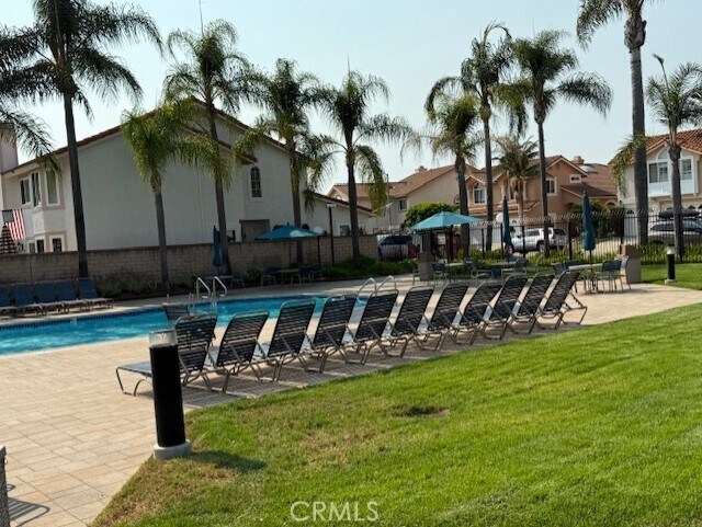 Foto del edificio - 27742 Agate Canyon Dr