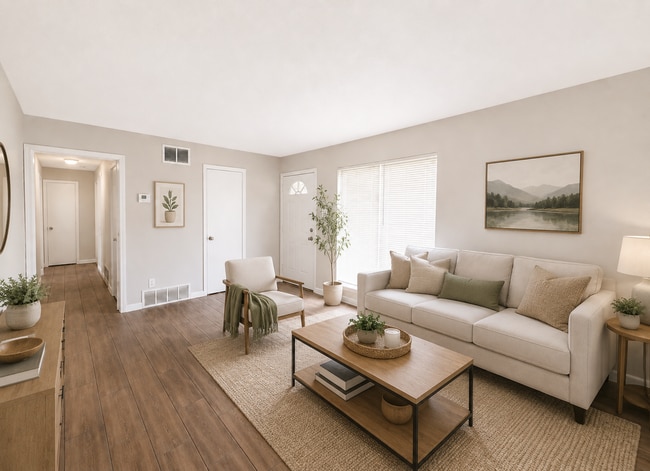 Building Photo - Charming 2BR-1BA Home! MOVE-IN SPECIAL + FREE 50" SMART TV!