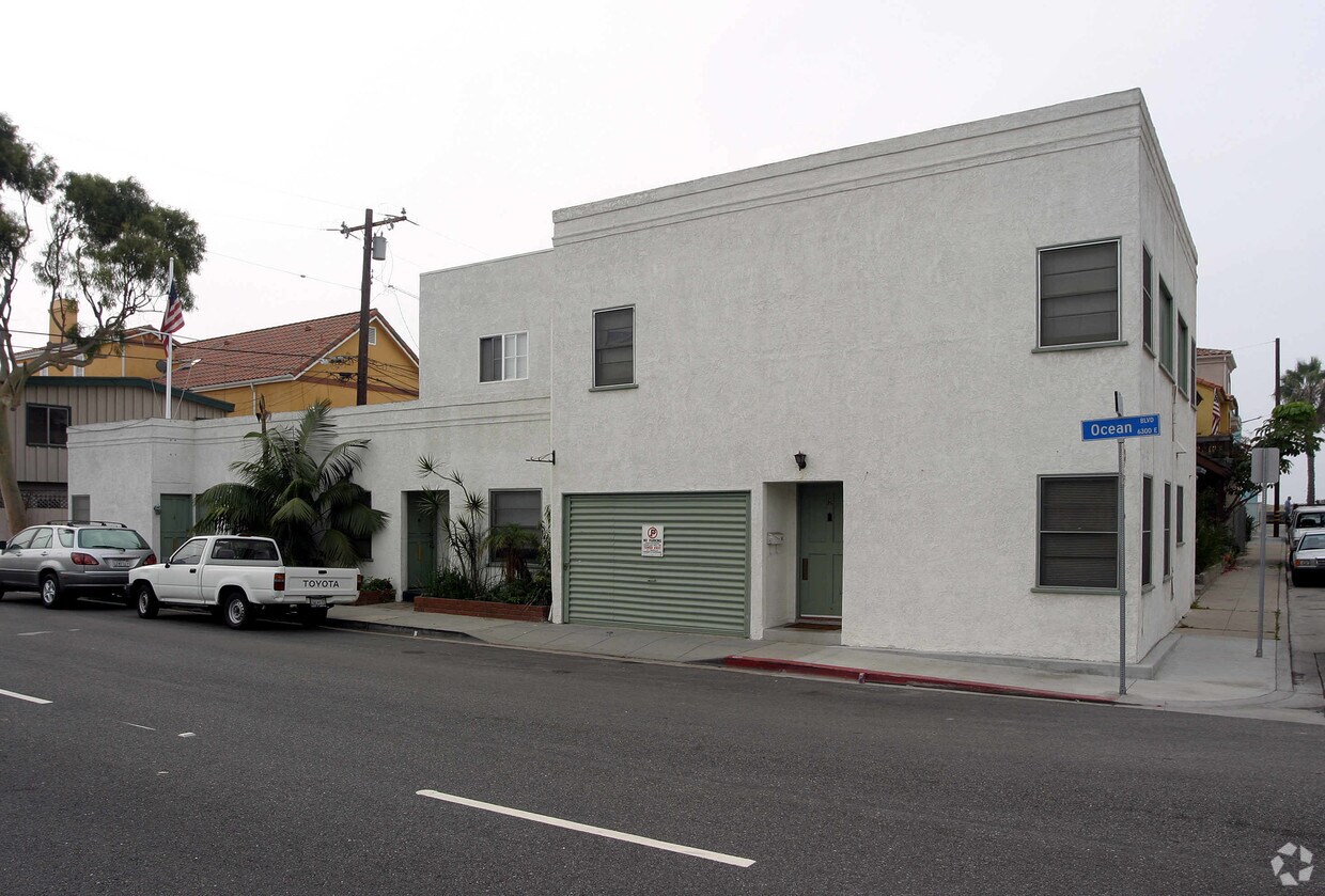 Foto principal - 6300 E Ocean Blvd