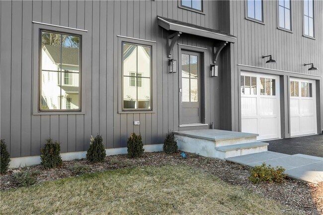 Foto del edificio - 12 White Barns Ln