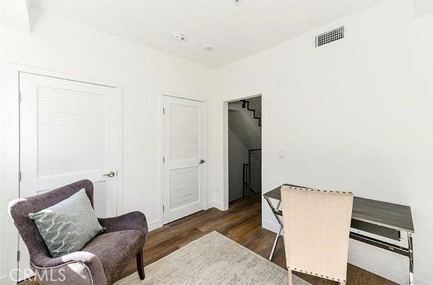 Foto del edificio - 3 bedroom in Los Angeles CA 90029