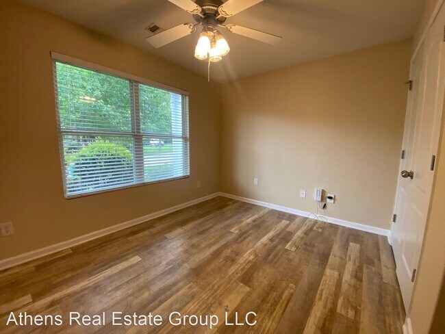 Building Photo - 5 br, 3 bath House - 420 Bridgewater Way