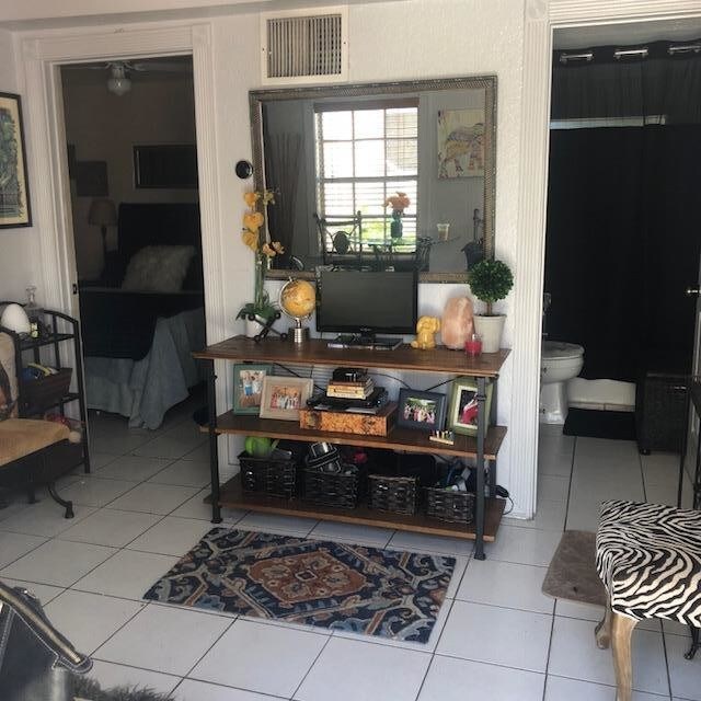 Building Photo - 727  Penn Street 1 West Palm Beach FL 33401