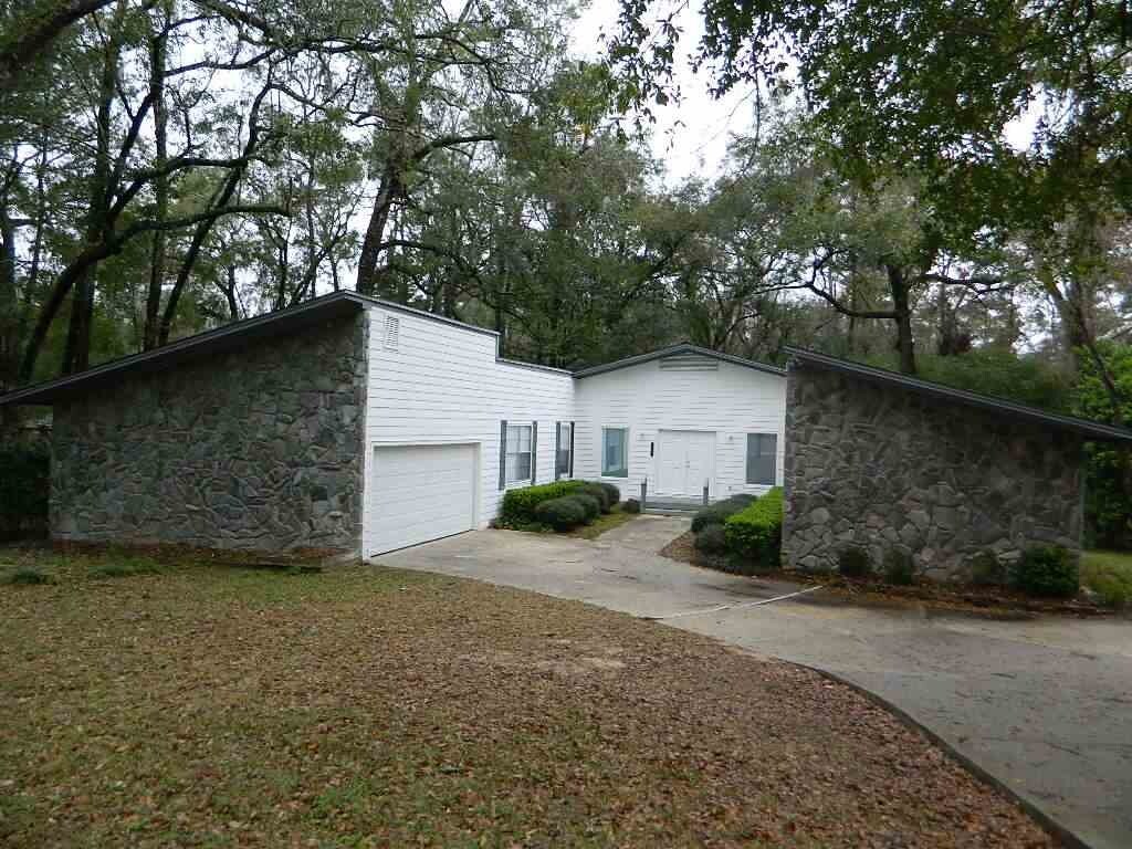 Foto principal - 3105 Dowling Dr
