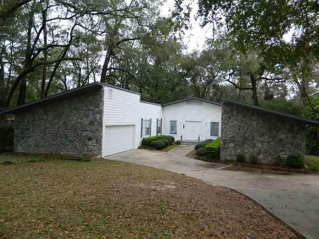 Primary Photo - 3105 Dowling Dr