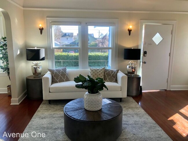 Foto del edificio - 2 br, 1 bath House - 9501 Evanston Ave N