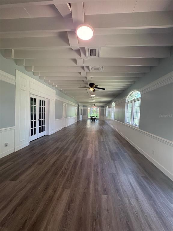 Building Photo - 976 SW Hamlet Cir