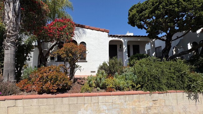 Foto del edificio - 1621 California Ave