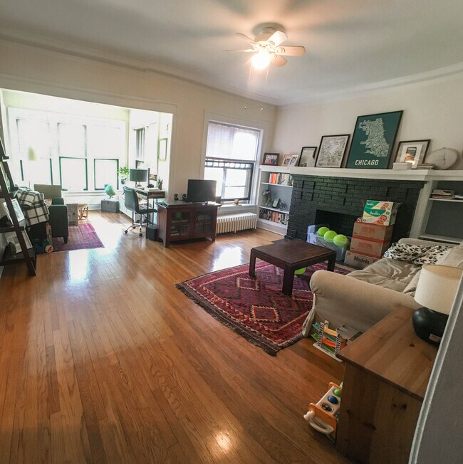 Foto del edificio - 5752 N Winthrop Ave