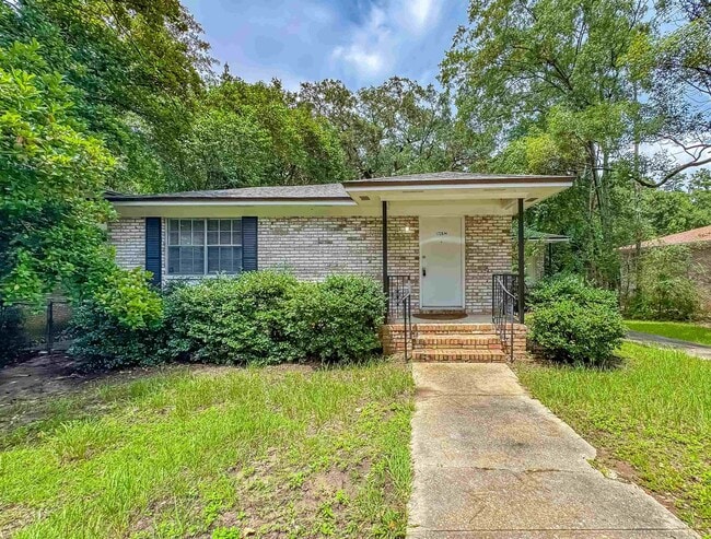 Building Photo - 1726 Hartsfield Rd