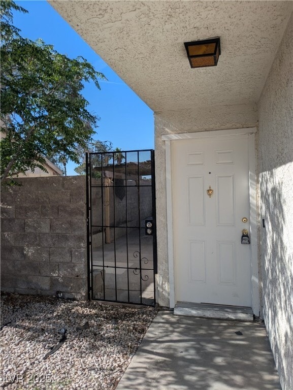 Building Photo - 7049 Sylvan Oak Dr