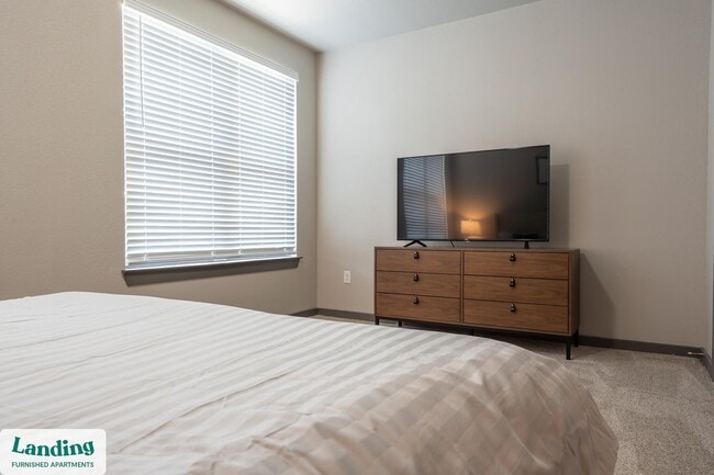 Foto del edificio - 1415 N Main Ave