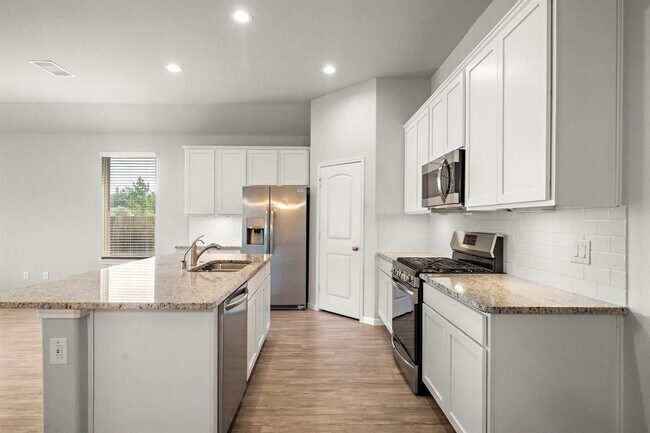 Foto del edificio - 27966 Rocky Heights Dr