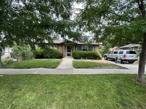 Building Photo - 909 Browning Ave