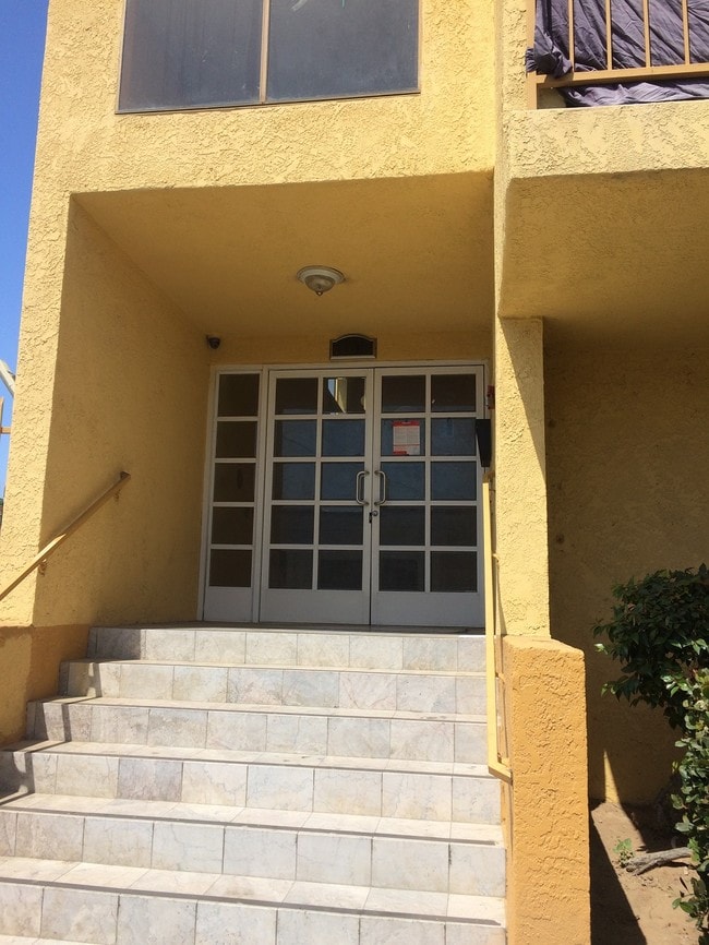 Foto del edificio - 1615 S Pacific Ave