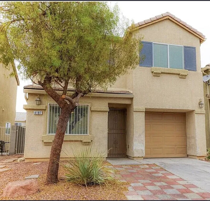 Foto principal - 4187 Story Rock St