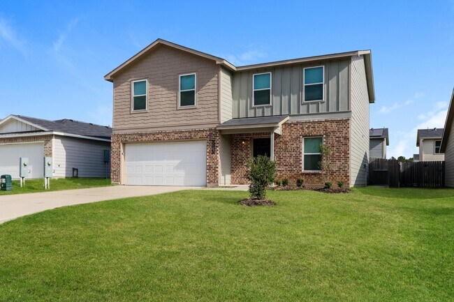 Building Photo - 10083 Cerritos dr