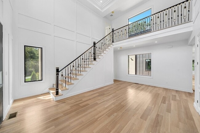 Photo - 20 Amberwood Dr House