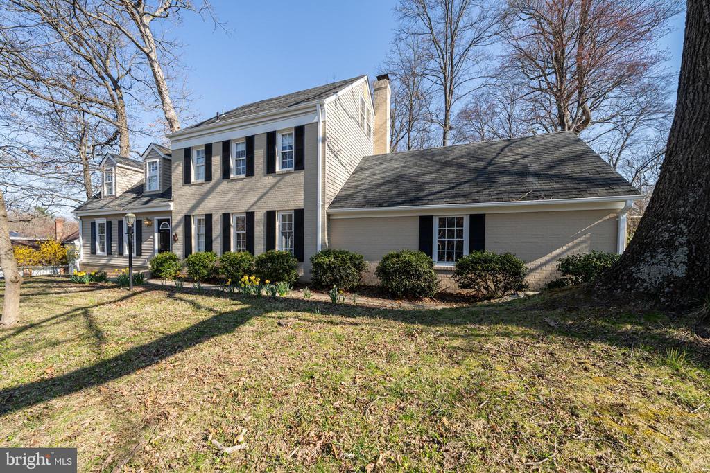 Primary Photo - 13625 Middlevale Ln