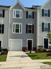 Building Photo - 1118 Helms St