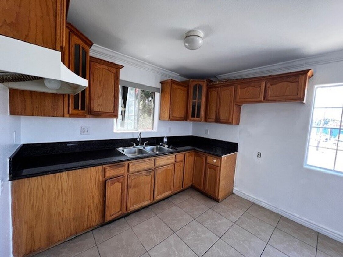 14 Apartments for Rent in Watts, CA Westside Rentals