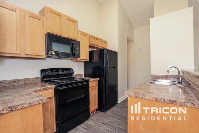 Foto del edificio - 7718 W Hazelwood St