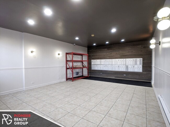 Foto del edificio - 1850 N Humboldt Blvd