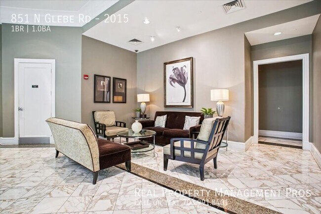 Foto del edificio - 851 N Glebe Rd