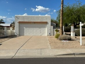 Building Photo - 1510 E Wescott Dr