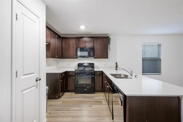 Foto del edificio - 3025 Harper St