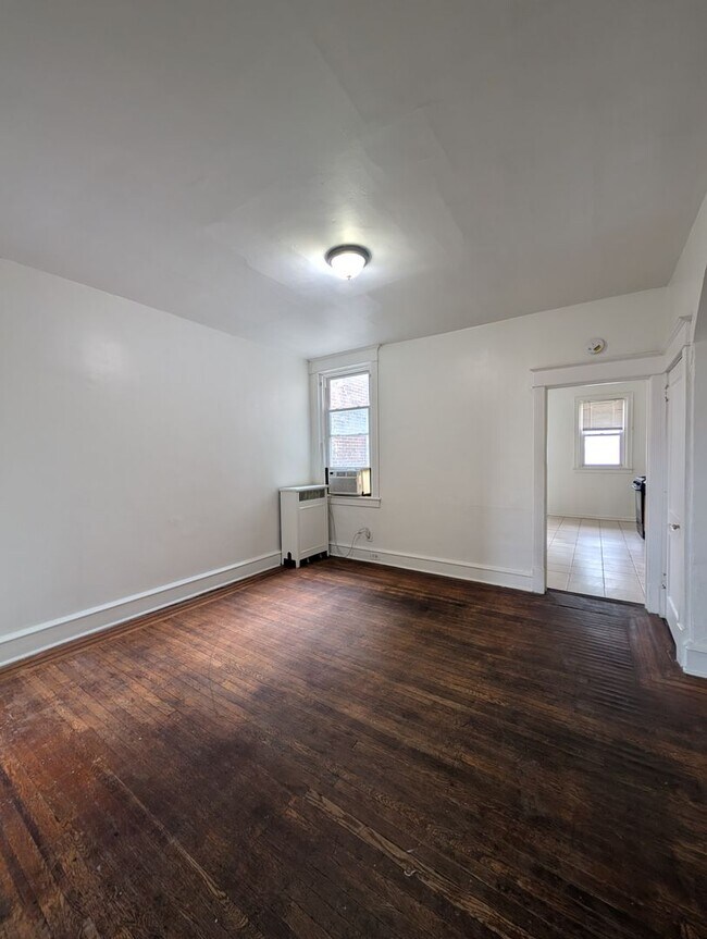 Foto del edificio - Now Showing!