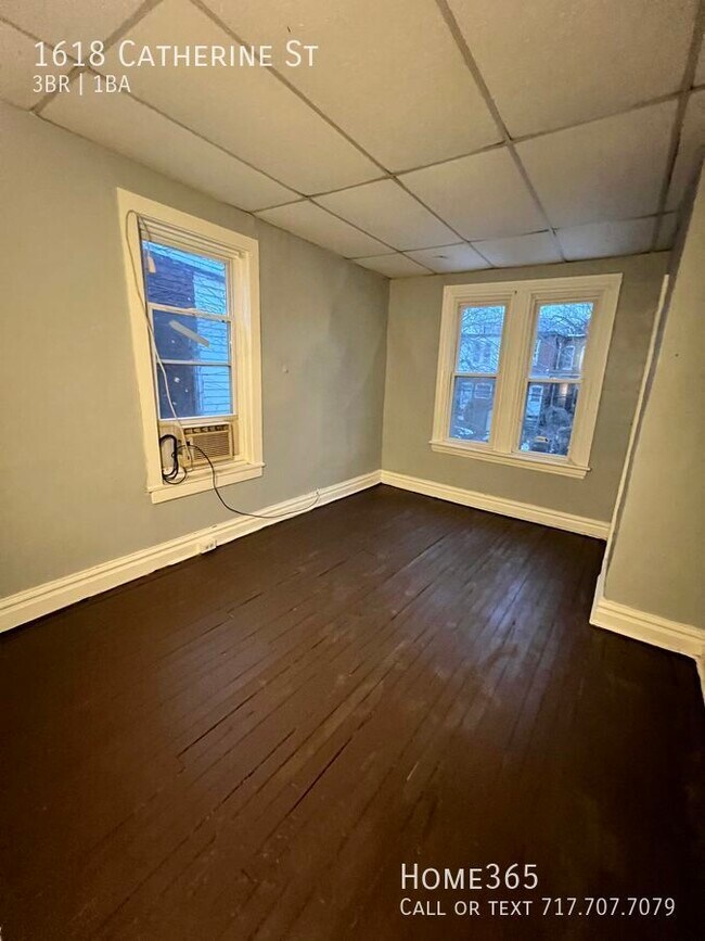 Building Photo - 3 Bedroom,  1 Bathroom Single Family