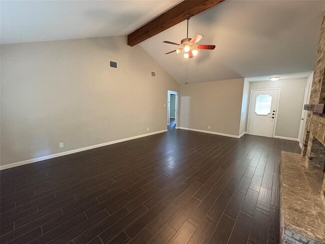 Building Photo - 307 Ridgewood Dr