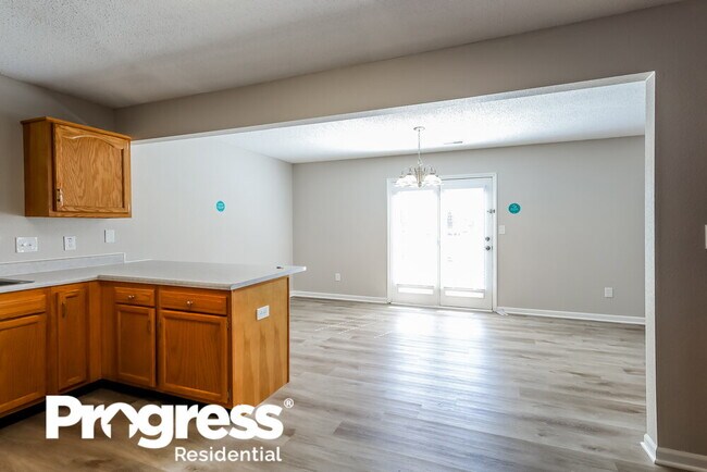 Foto del edificio - 109 Lockerbie Ln