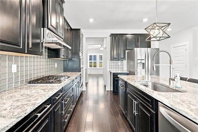 Building Photo - 901 Cedar Wing Terrace